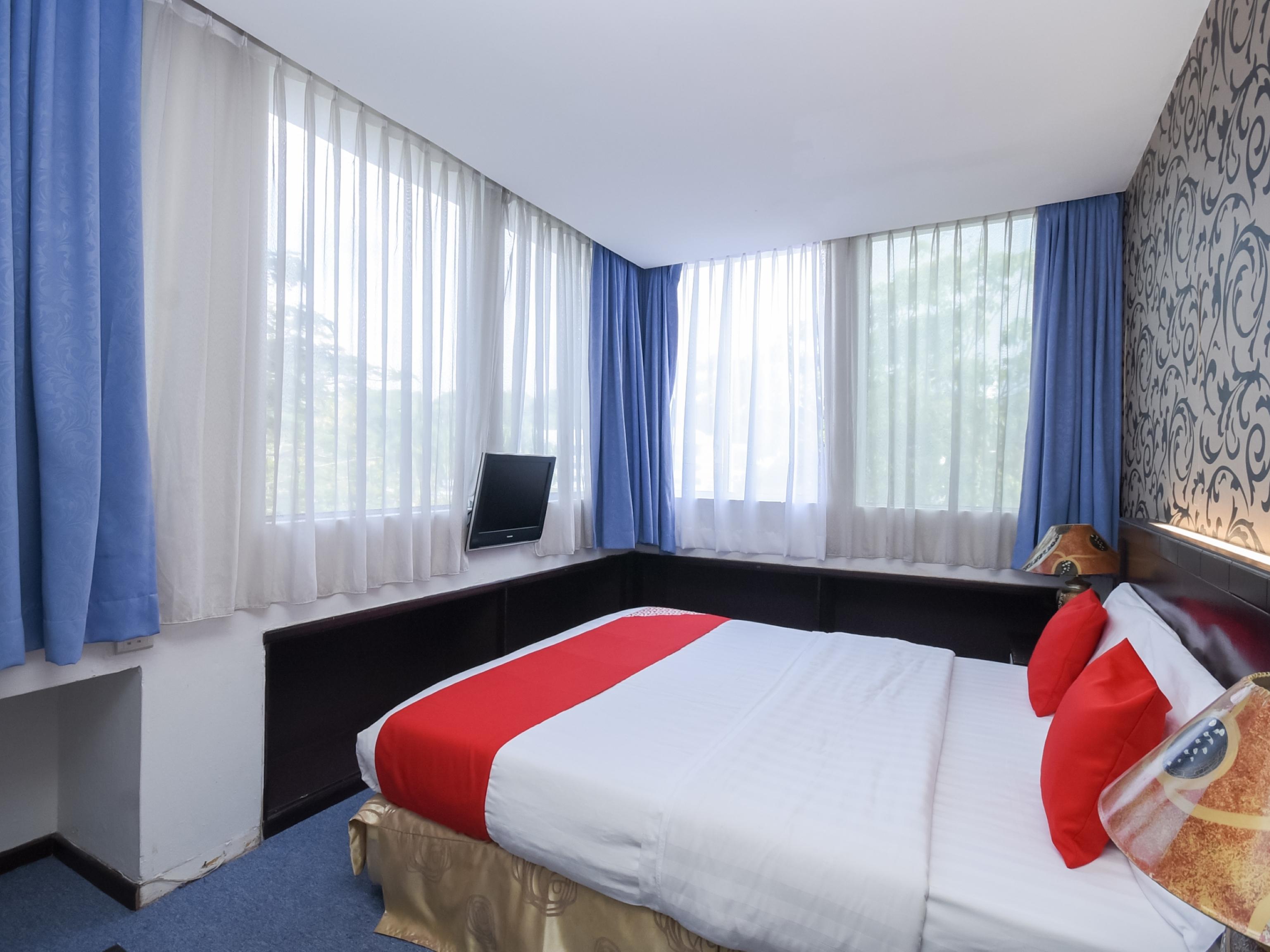 Super Oyo 89604 City Home Stay Miri Buitenkant foto